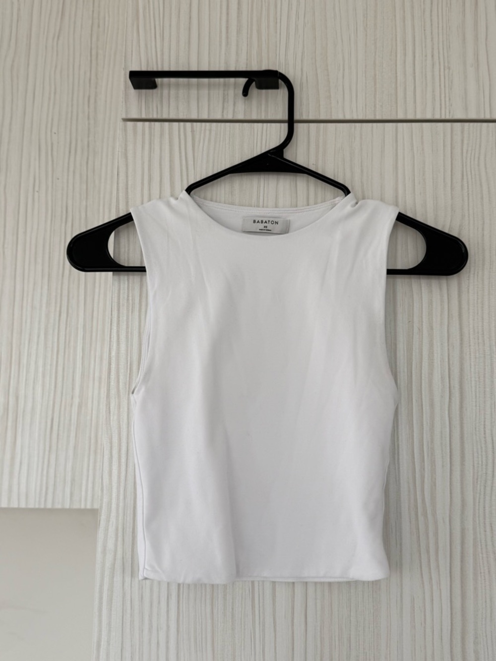 Babaton White Sleeveless Crewneck Tank
